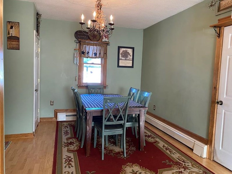 522 Jackson St, Garrett, PA 15542-8221