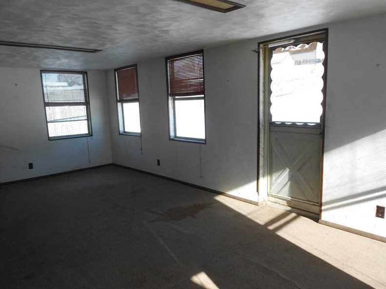 452 Country Clb Rd, Washington PA 15301-2706 exterior