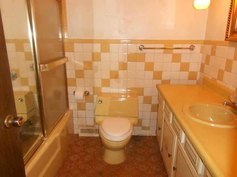 452 Country Clb Rd, Washington PA 15301-2706 exterior