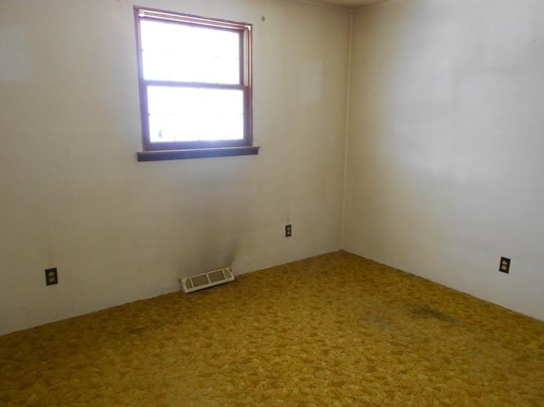 452 Country Clb Rd, Washington PA 15301-2706 exterior