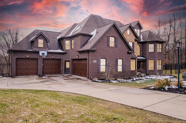515 Langdon Dr, Gibsonia, PA 15044