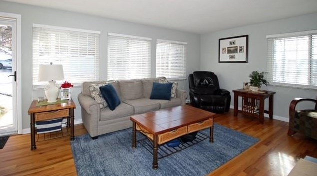 165 Graeser Ave, Bethel Park, PA 15102-1713