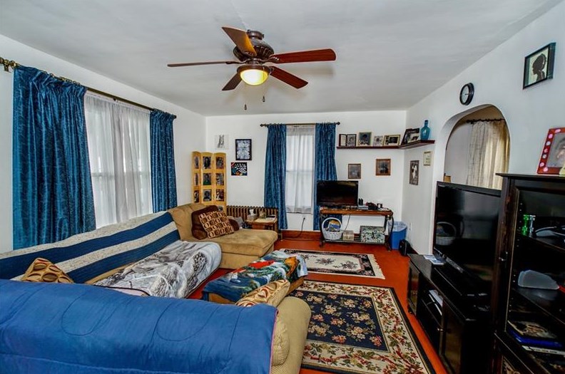 78 8th St, Oliphant Furnace, PA 15401-4030