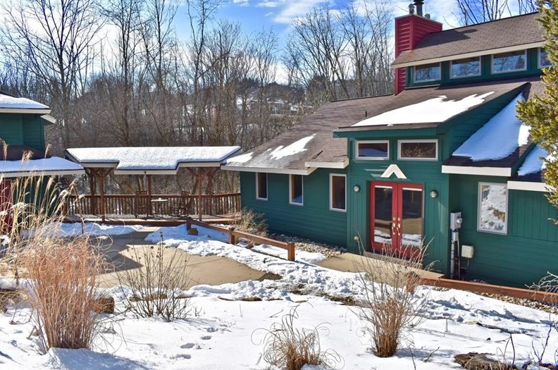 404 Hays Rd, Venetia, PA 15367-1001