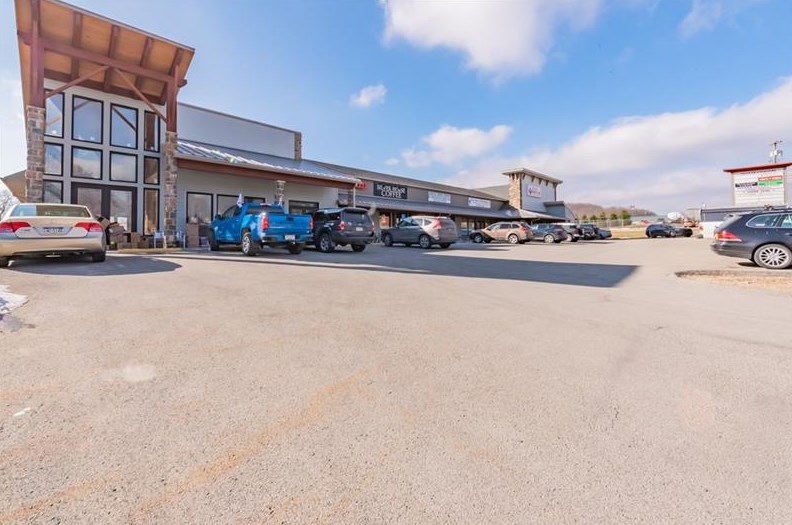 3846 State Route 31, Donegal, PA 15628