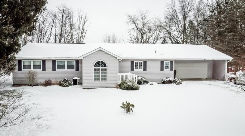 130 Minteer Rd, Butler, PA 16001-8559