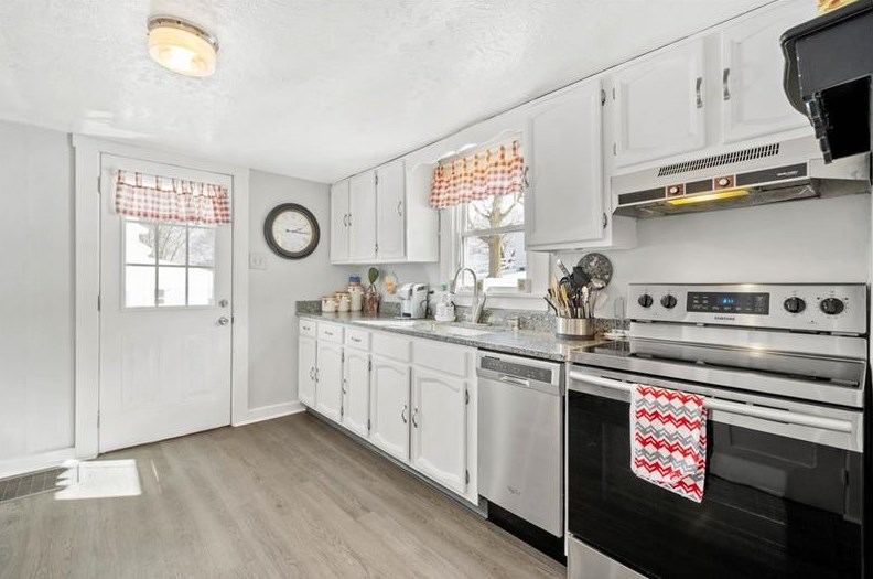 1010 Maple Ave, Washington PA 15301-1907 exterior