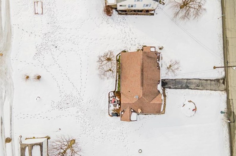 1010 Maple Ave, Washington PA  15301-1208 exterior