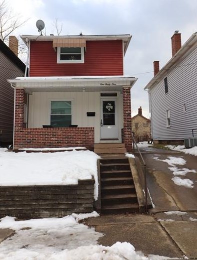 139 Maplewood Ave, Ambridge, PA 15003