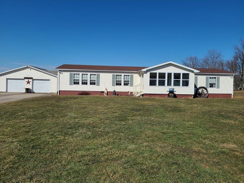 158 Jackie Frank Rd, Smithfield, PA 15478-1502