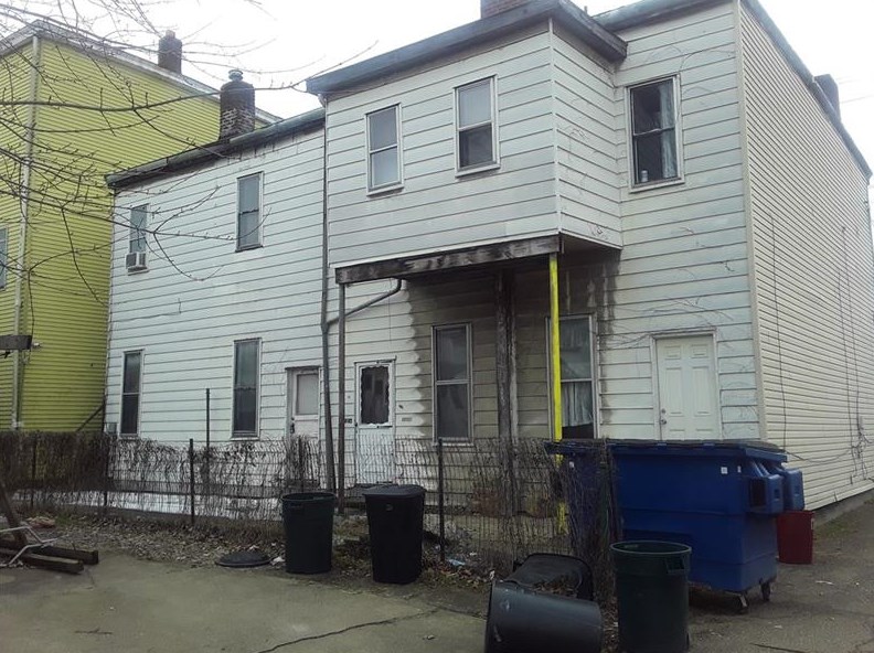 200-212 3rd St, Collier Township, PA 15106-2515