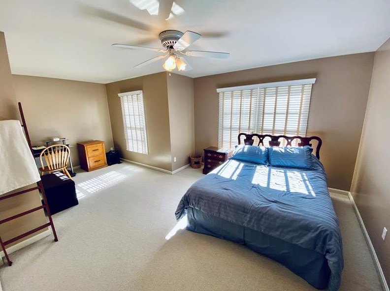 11 Kings Ln, Venetia PA  15367-1501 exterior