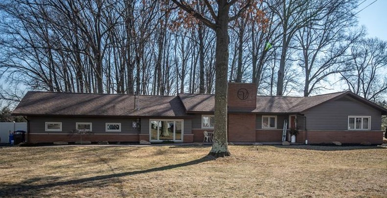 648 Smith Rd, New Wilmington, PA 16142