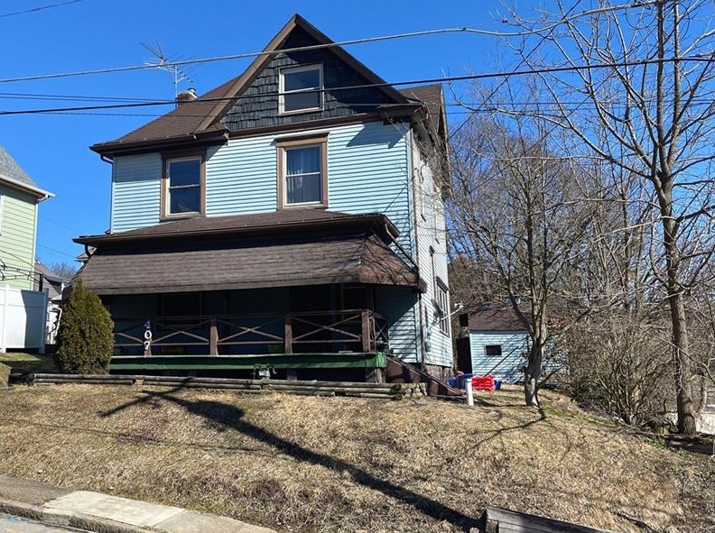 407 Mckinley Ave, Butler, PA 16001-4103
