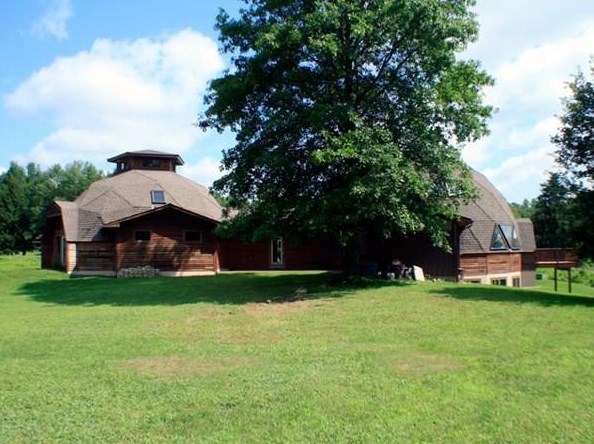 2347 Leesburg Grove City Rd, Mercer, PA 16137-3913