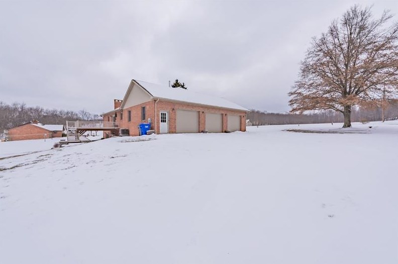 640 Great Belt Rd, Butler, PA 16002-9226