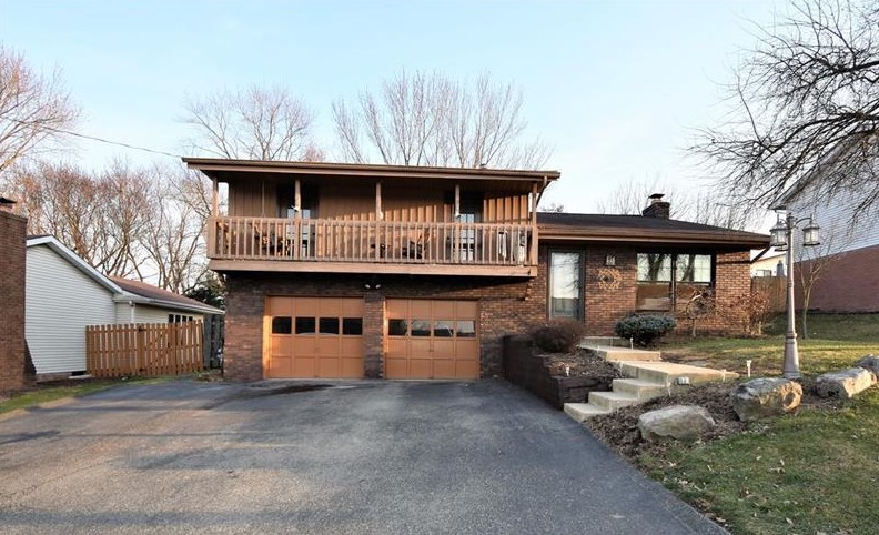 1432 Swede Hill Rd, Greensburg, PA 15601-4748