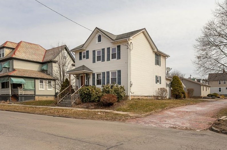 415 Mckean St, Butler, PA 16001-7003