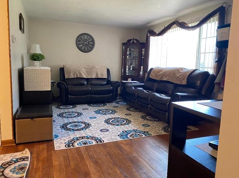 4719 Lolly Dr, Monroeville PA 15146-3652 exterior