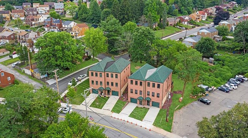 782 Greenfield Ave, Pittsburgh, PA 15217