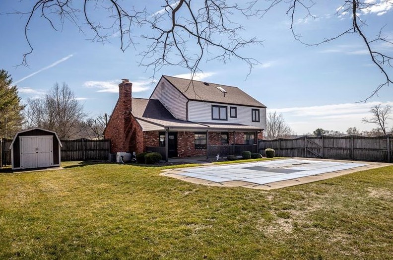 5875 Brian Dr, Bethel Park, PA 15102-3480