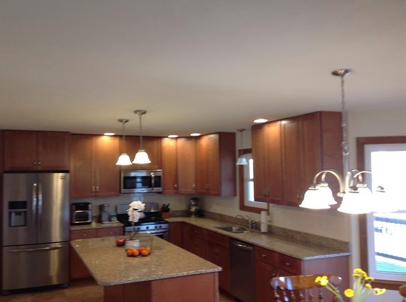 102 Dogwood Ct, Jeannette, PA 15644