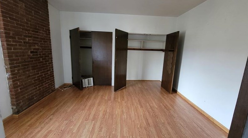 5807 Bartlett St #5, Pittsburgh, PA 15217