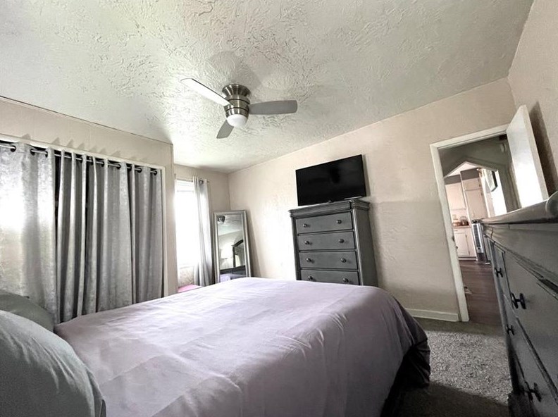 941 Maple Ave, Washington PA 15301-1818 exterior