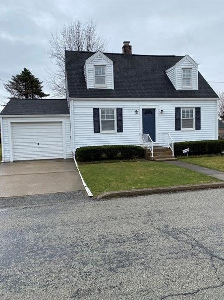 205 E 2nd Ave, Latrobe, PA 15650