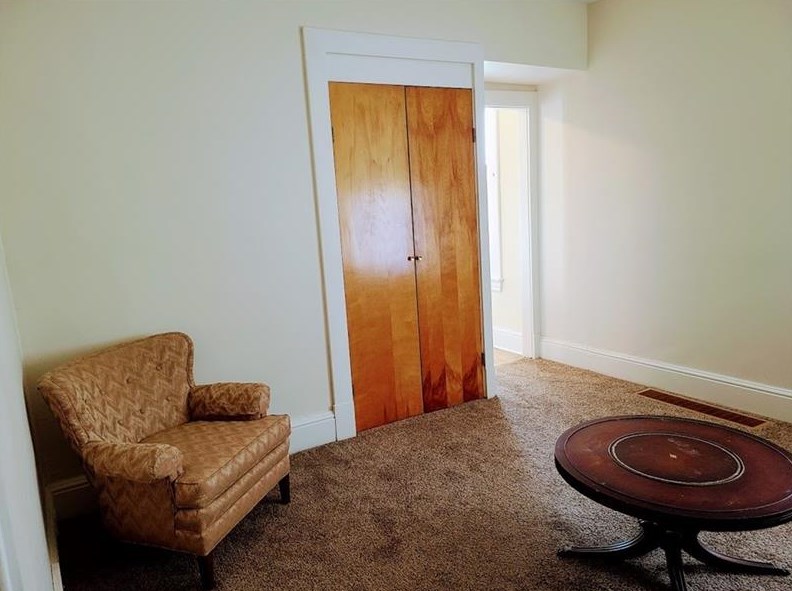 901 5th St #3, Beaver, PA 15009