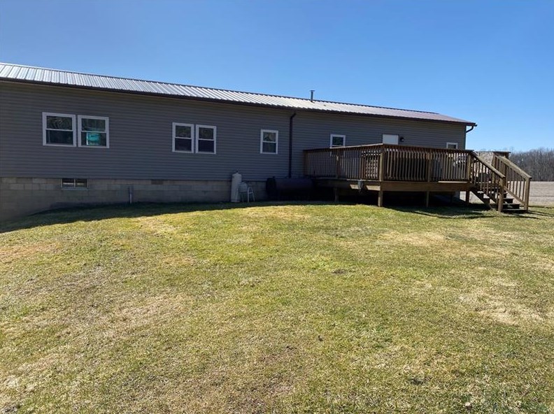 155 Vaughn Rd, Hadley, PA 16130-1025