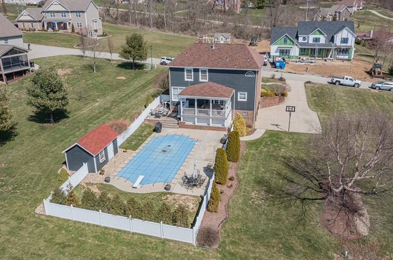 1713 Saw Mill Rd, Greensburg, PA 15601-9841