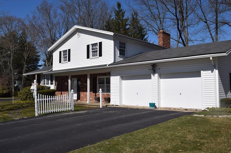 19 East Way, Greenville, PA 16125