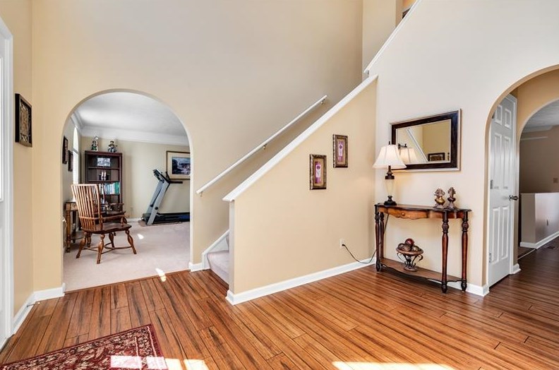1502 Brownstone Ct, Tarentum, PA 15084-2637