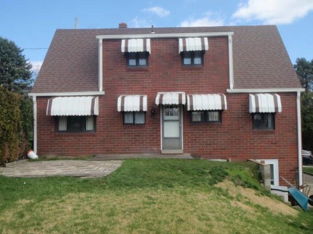 3200 Pine Grove Rd, Industry, PA 15052-1226