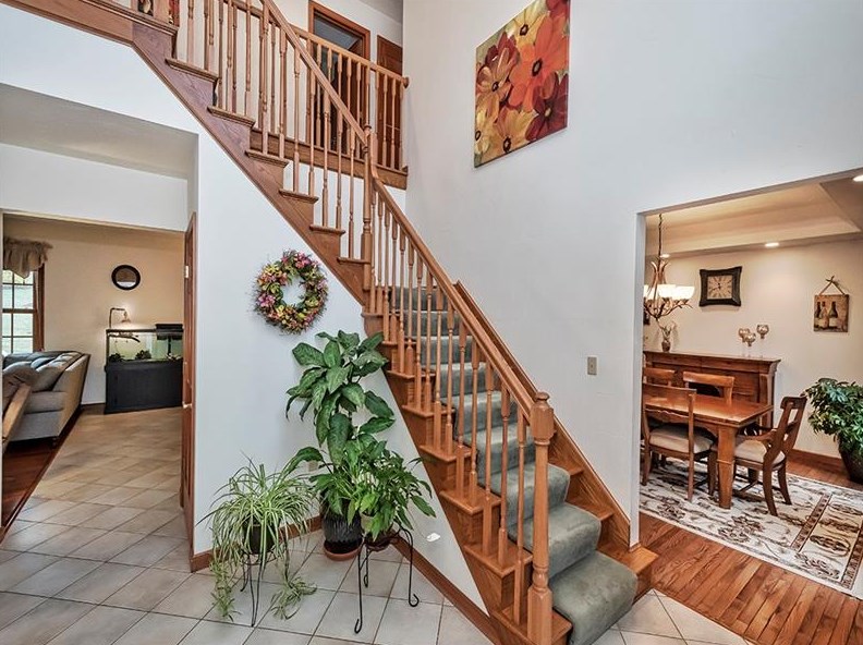 138 Stratford Dr, Sarver, PA 16055-8210