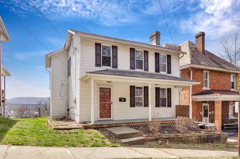 145 Stewart St, Freeport, PA 16229-1311