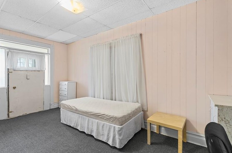 950 Church St, Indiana PA  15701-2603 exterior