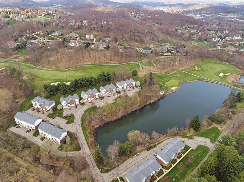701 Lakeview Ct, Seven Fields, PA 16046-2847