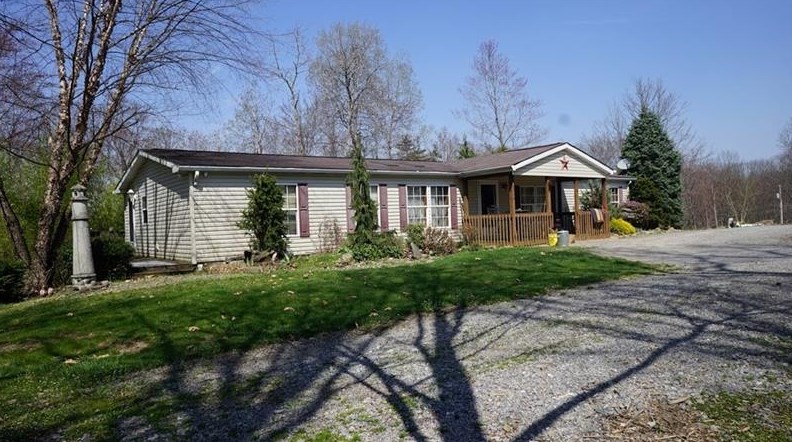955-957 West Sunbury Rd, West Sunbury, PA 16061