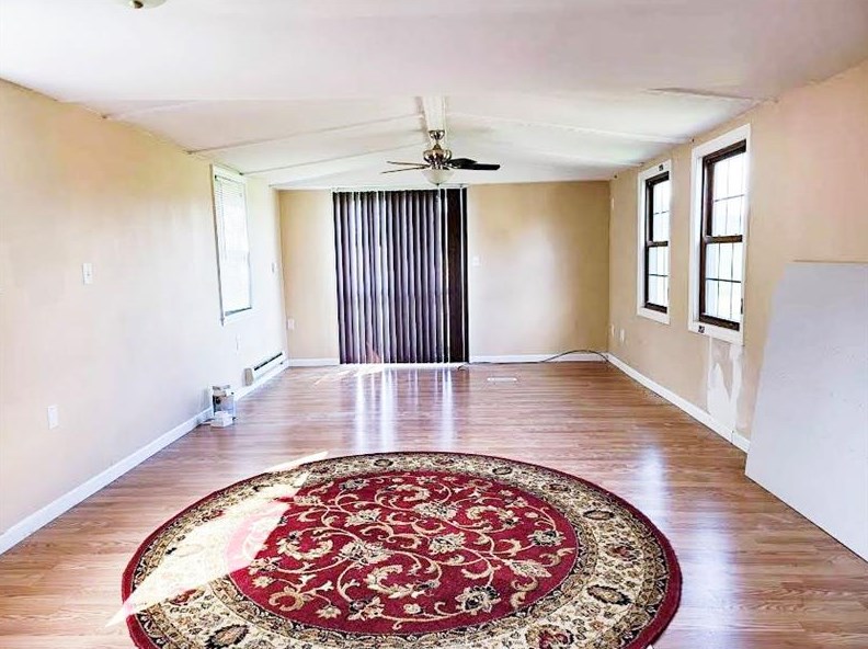 124 Kozy Corner Rd, Valencia, PA 16059