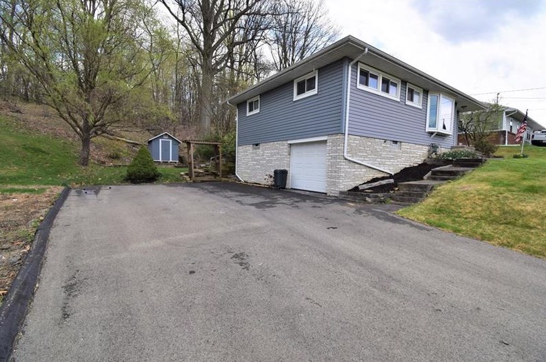 100 Franklin Farms Rd, Washington, PA 15301-5816