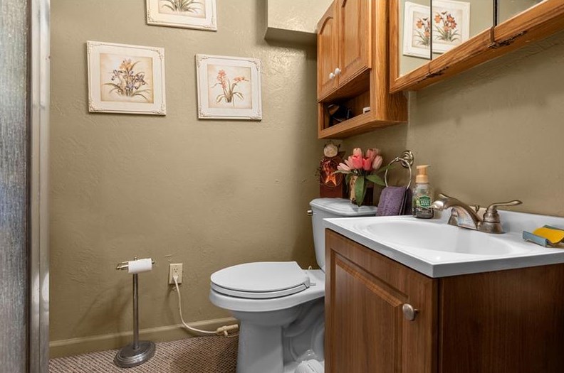 123 Pinetree Ln, Sarver PA  16055-8705 exterior