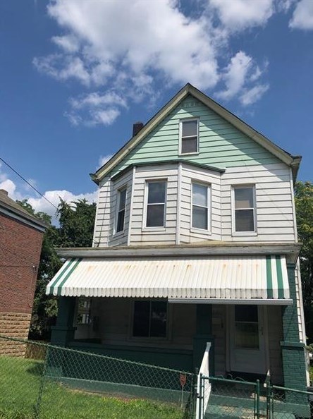 710 Grandview Ave, East Pgh, PA 15112-1113