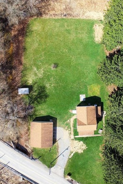 2001 Branchton Rd, Hilliards, PA 16040-2219