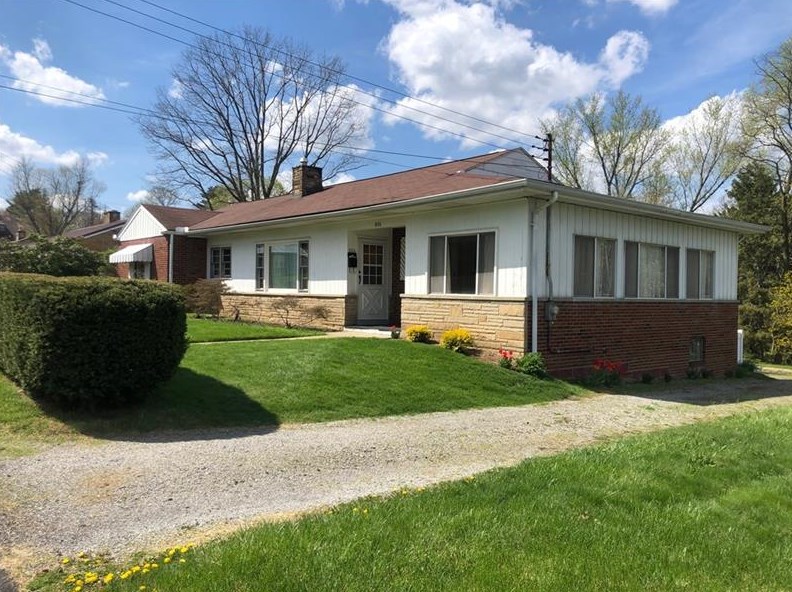 806 4th St, Beaver Falls, PA 15010