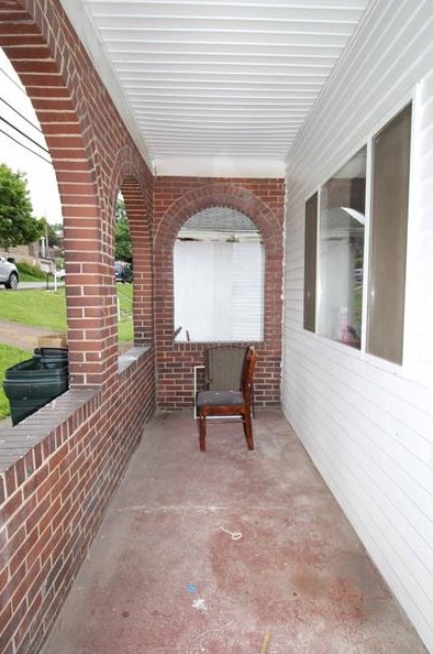 162 Brighton St, East Pgh, PA 15112-1302