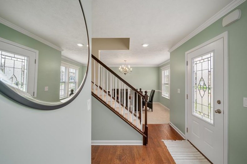62 Trotter Ln, Clinton, PA 15026