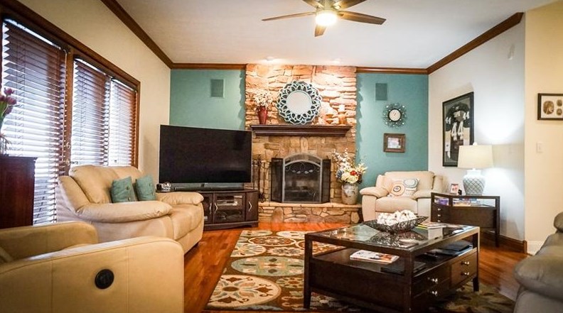 103 Mulberry Dr, Butler, PA 16001