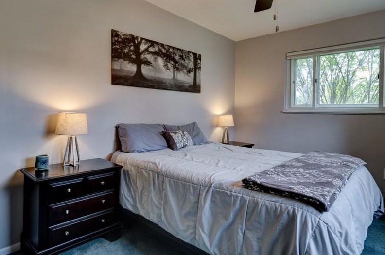 1264 Walnut St, Monaca PA  15061-1131 exterior